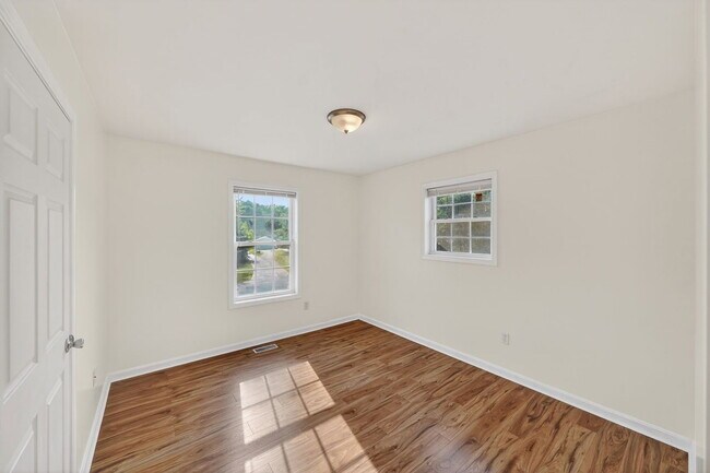 Building Photo - 22628 Rue Woods Dr