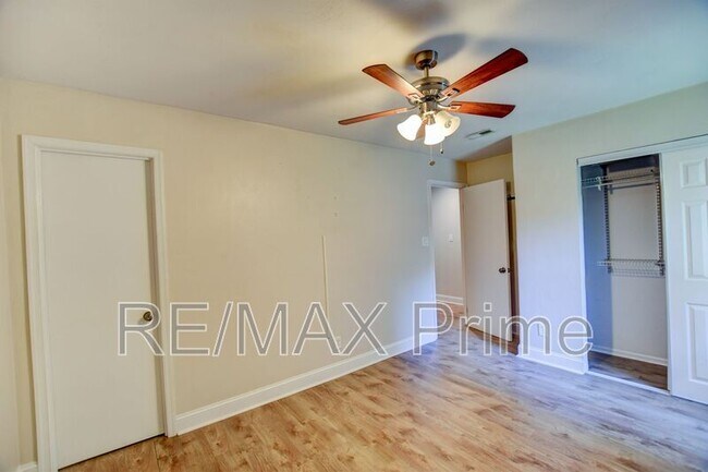 Building Photo - 1514 Snowbird Ct