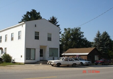 Primary Photo - Irons Apartments