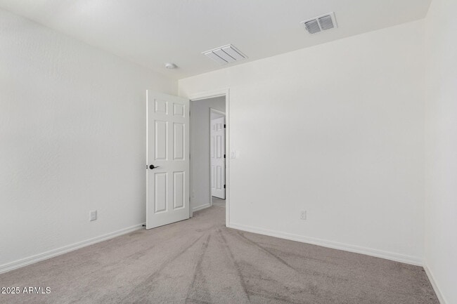 Building Photo - 2249 W Betty Elyse Ln