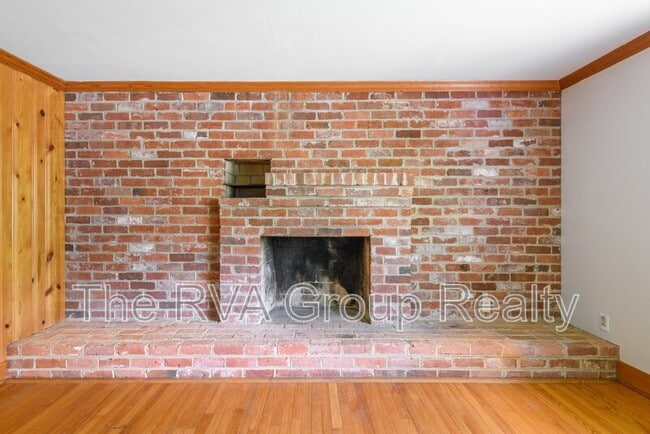 Building Photo - 36 Ferndale Drive