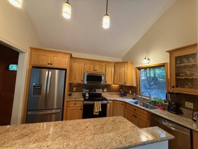 Building Photo - 38 Pine Grove Rd