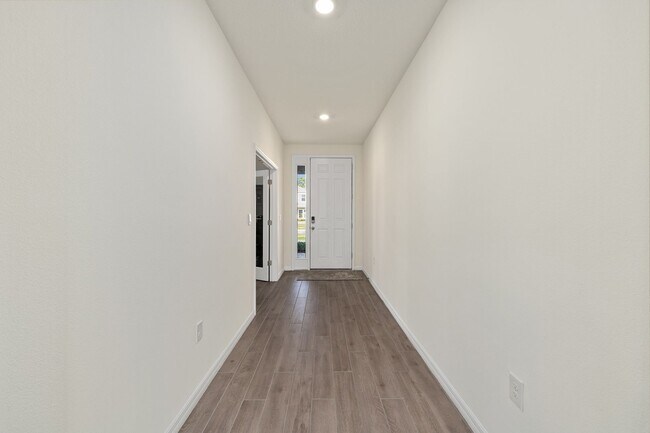 Building Photo - New Home In Arbor Greens