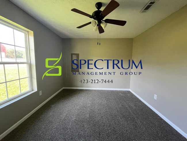 Building Photo - 680 Privet Dr