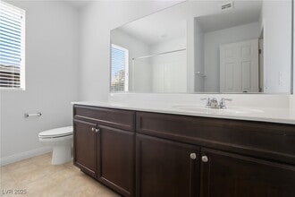 Building Photo - 10752 Merrimack Ave