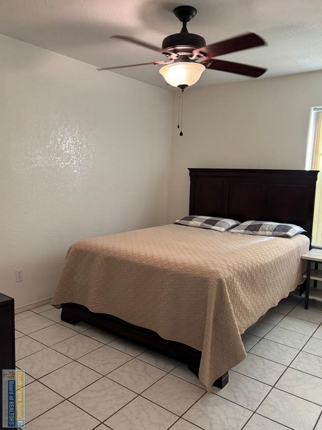 Building Photo - 114 E Constellation Dr