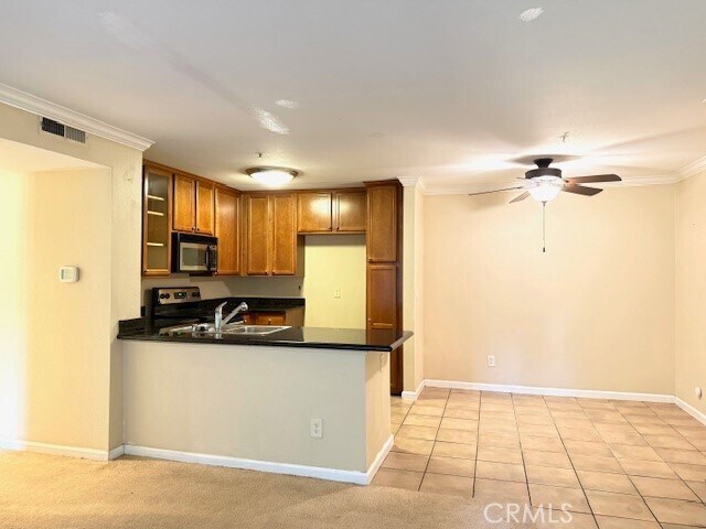 Building Photo - 1965 Las Colinas Cir