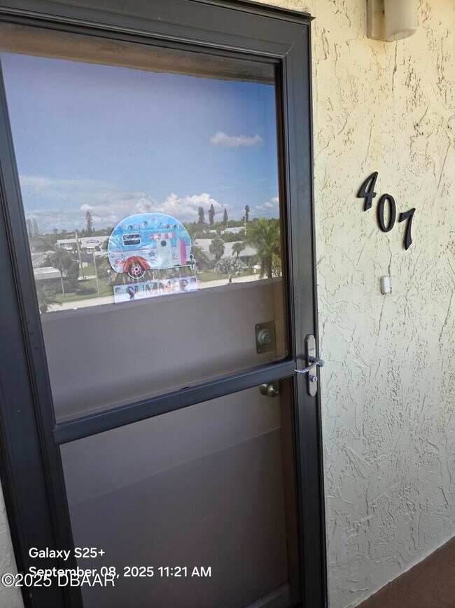 Building Photo - 500 Palm Springs Blvd