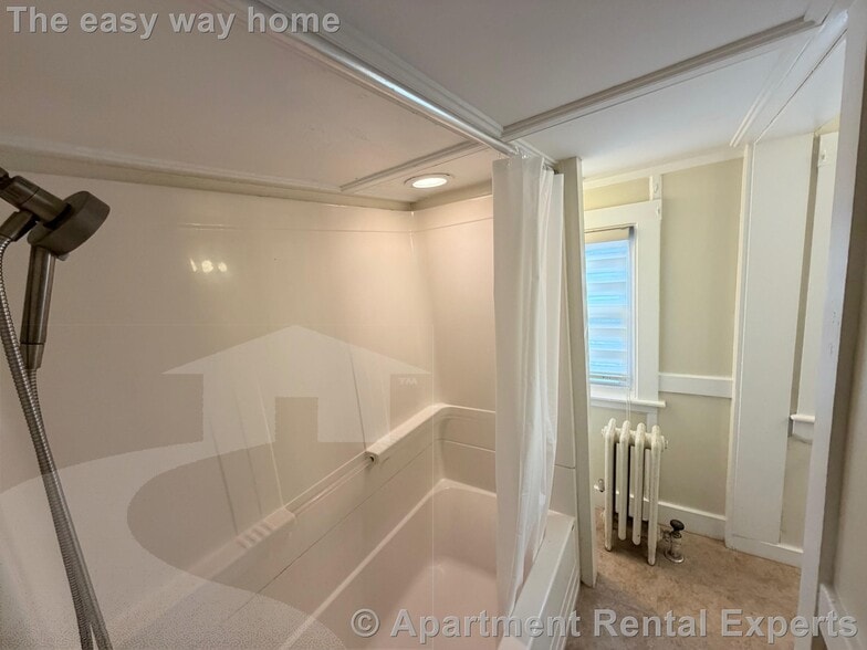 Building Photo - 15 East St