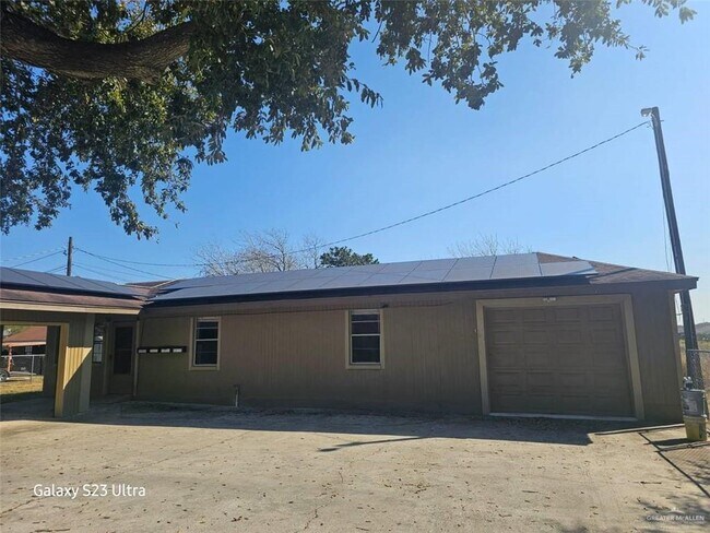 Building Photo - 24 N Ware Rd