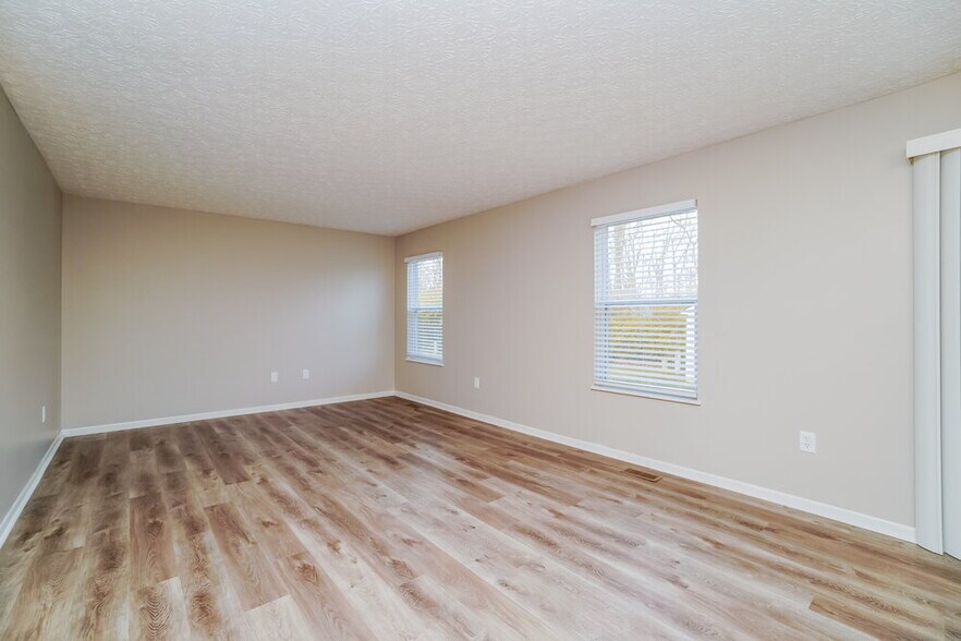 Building Photo - 1853 Bay Port Dr