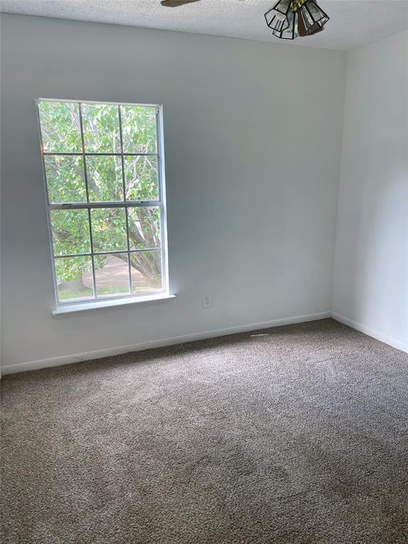 Building Photo - 4623 Kilmarnoch Way
