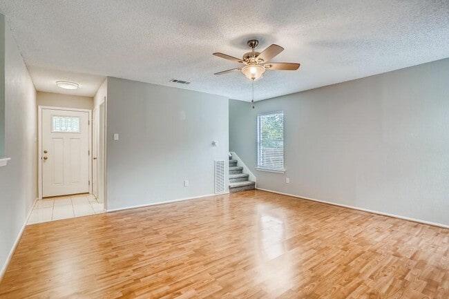 Building Photo - 11522 Powder Mill Trail