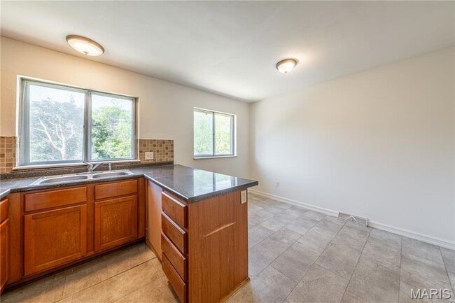 Building Photo - 3025 Pembroke Ln