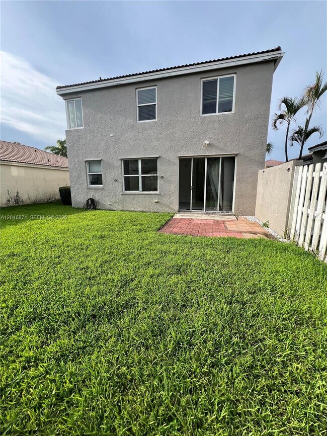 Building Photo - 15760 NW 16th Ct