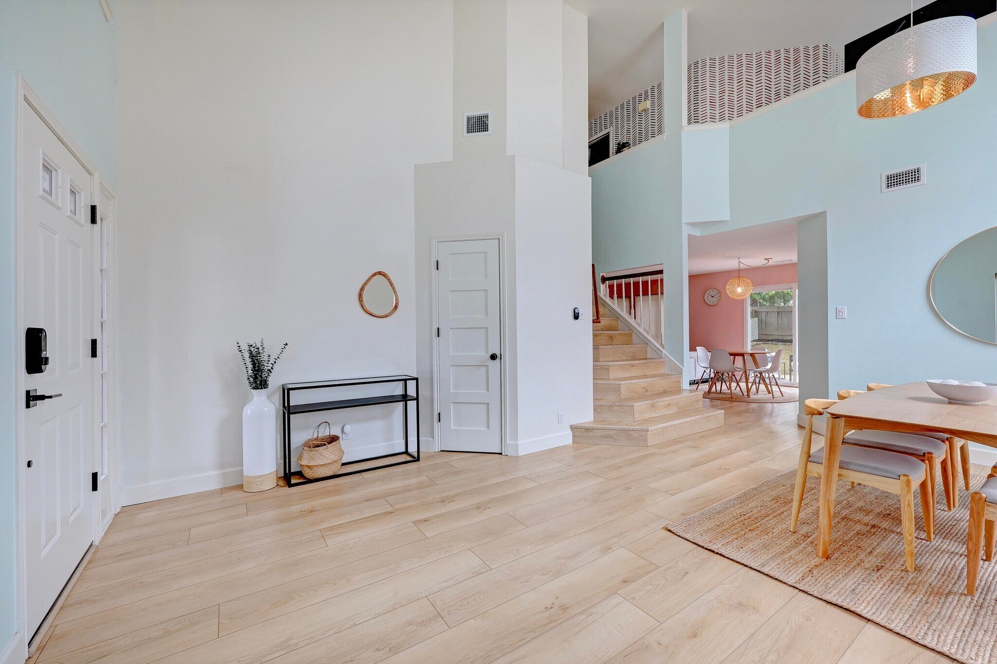 Building Photo - 2206 Rick Whinery Dr