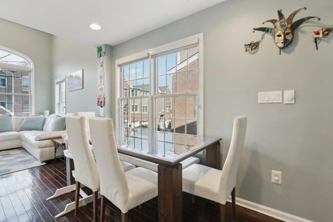 Building Photo - 80 Lydia Dr