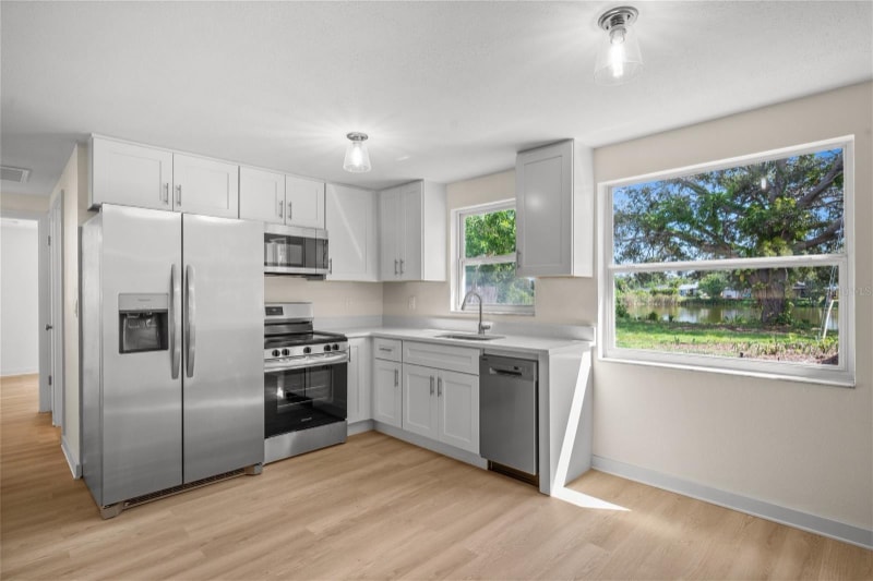 Building Photo - 9049 Orchid Dr