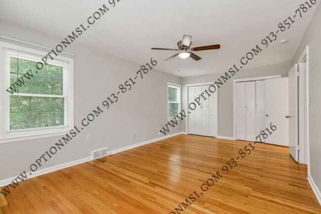 Building Photo - Incredible home in Romanelli Gardens!