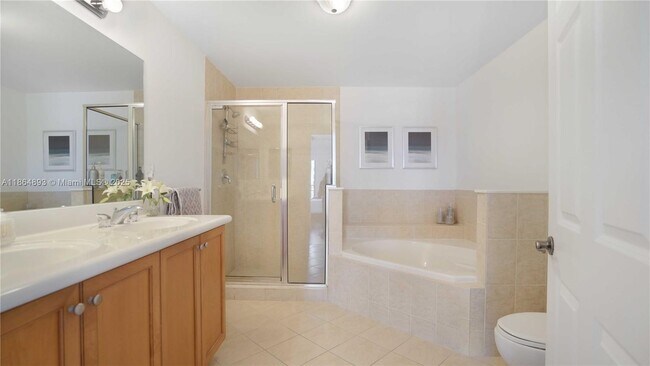 Building Photo - 8390 SW 72nd Ave