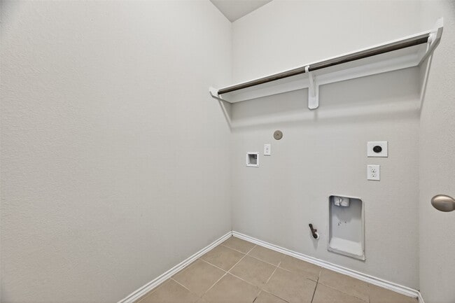 Building Photo - 2519 Northern Great White Ct