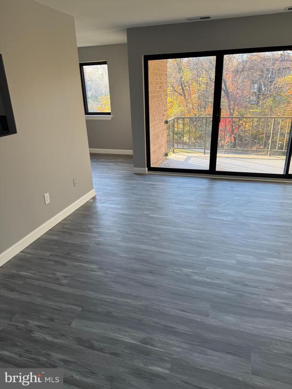 Building Photo - 6029 Majors Ln