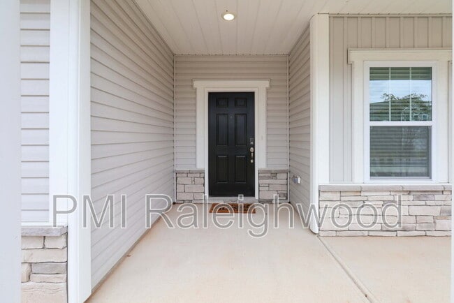 Building Photo - 396 Bent Willow Dr