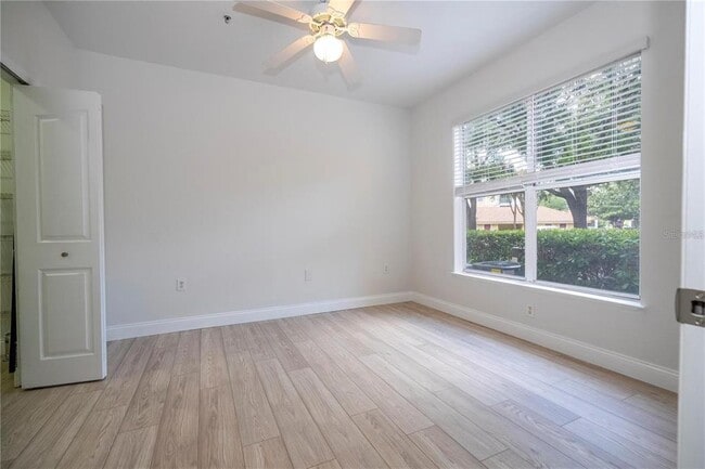Building Photo - 1375 Lake Shadow Cir