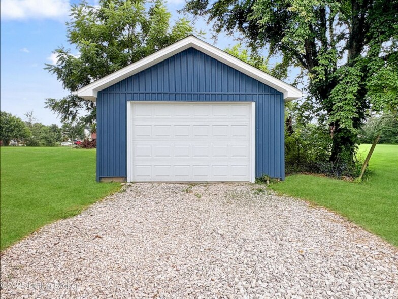 Building Photo - 243 Rineyville-Big Springs Rd