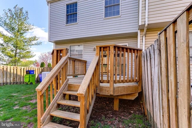 Building Photo - 6388 New Haven Ct