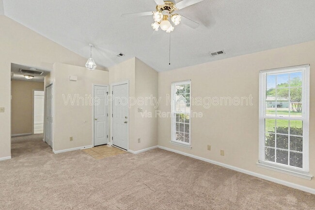 Building Photo - 4609 Falcon Chase Dr SW