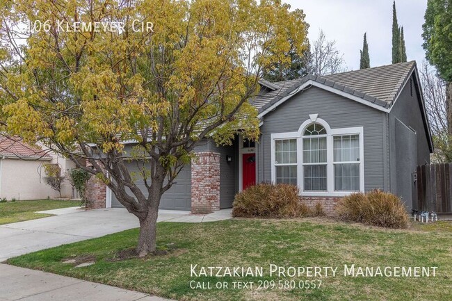 Building Photo - Beautiful 4-Bedroom Home in Weston Ranch!