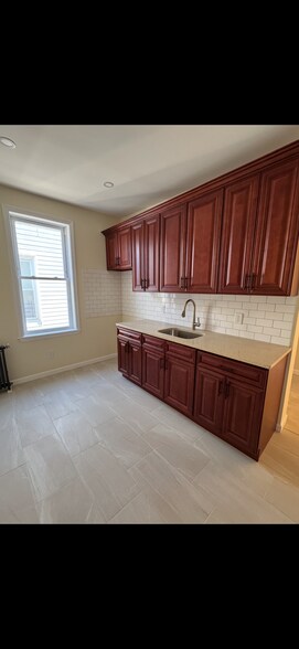 Building Photo - 740 Revere Ave