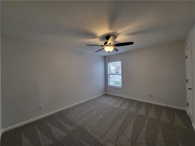 Building Photo - 4231 Suwanee Brook Ct