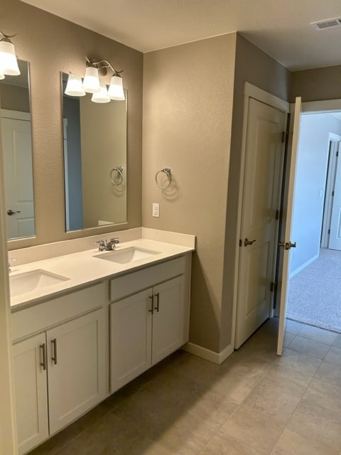 Building Photo - 1909 Floating Leaf Dr