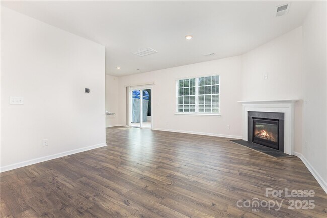 Building Photo - 7109 Pennyroyal Wy