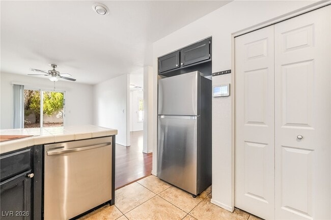 Building Photo - 83 Ginger Lily Terrace