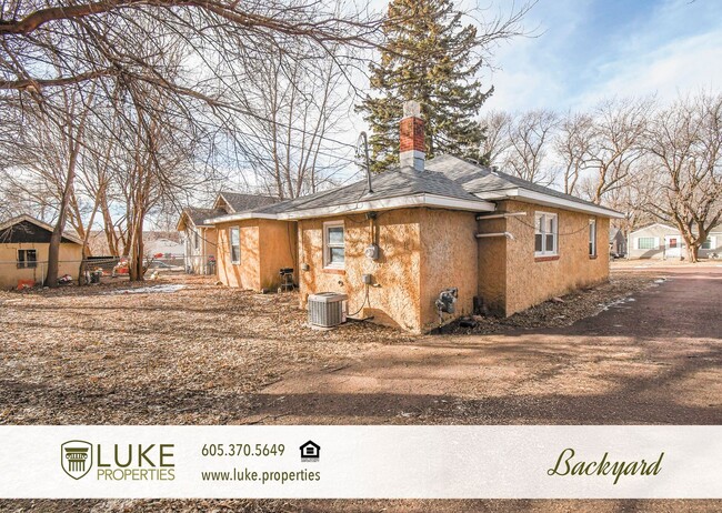 Building Photo - 2310 S Euclid Ave