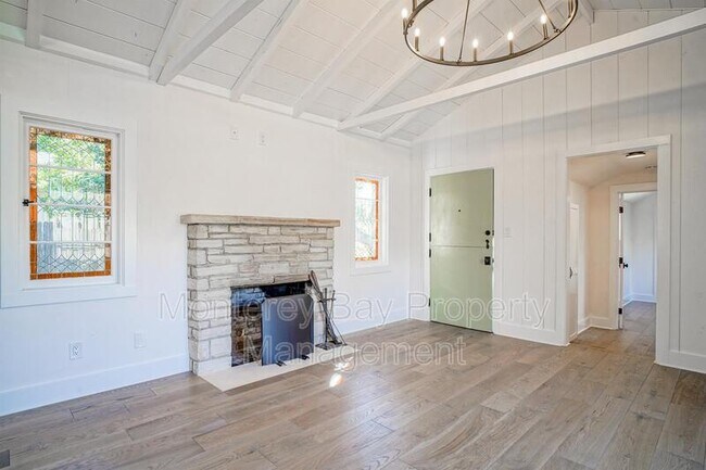 Building Photo - 2935 Alta Ave