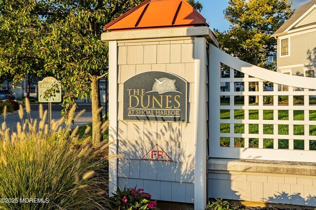 Building Photo - 17 Skimmer Ln