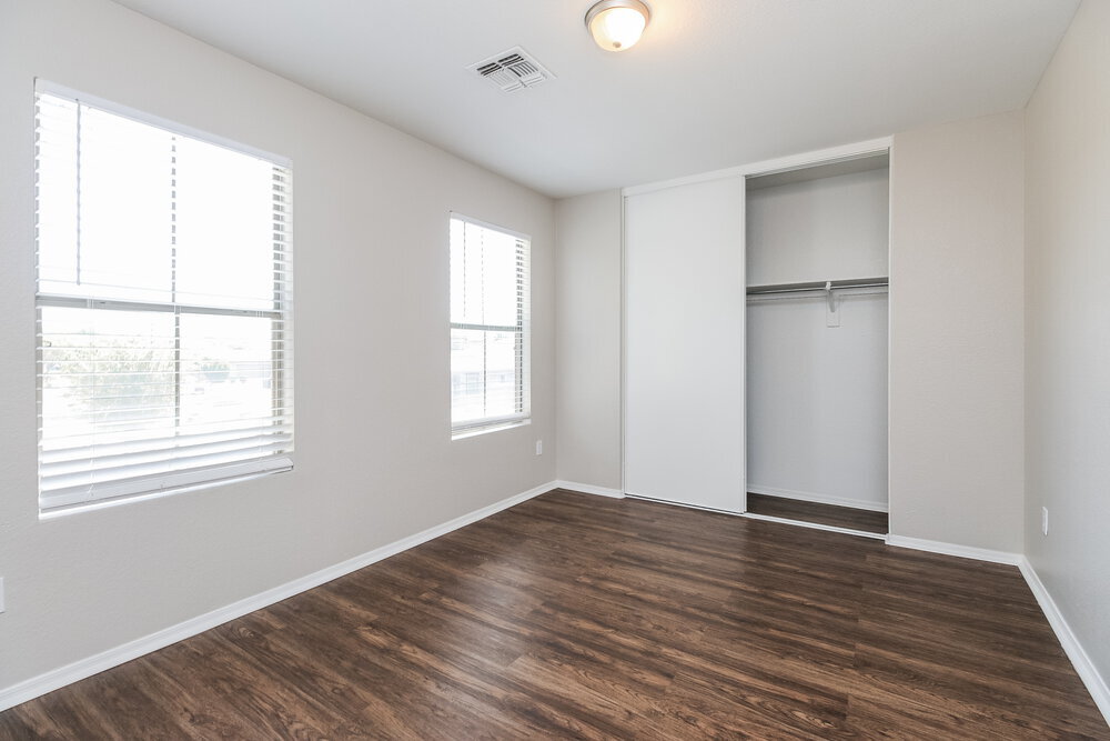 Building Photo - 3672 E Orchid Ln