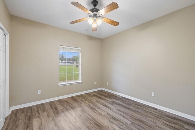 Building Photo - 1301 S Quinlan Park Rd