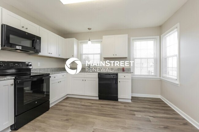 Building Photo - 3 Bedroom Pet-Friendly Home in Gallatin, TN with Main Street Renewal