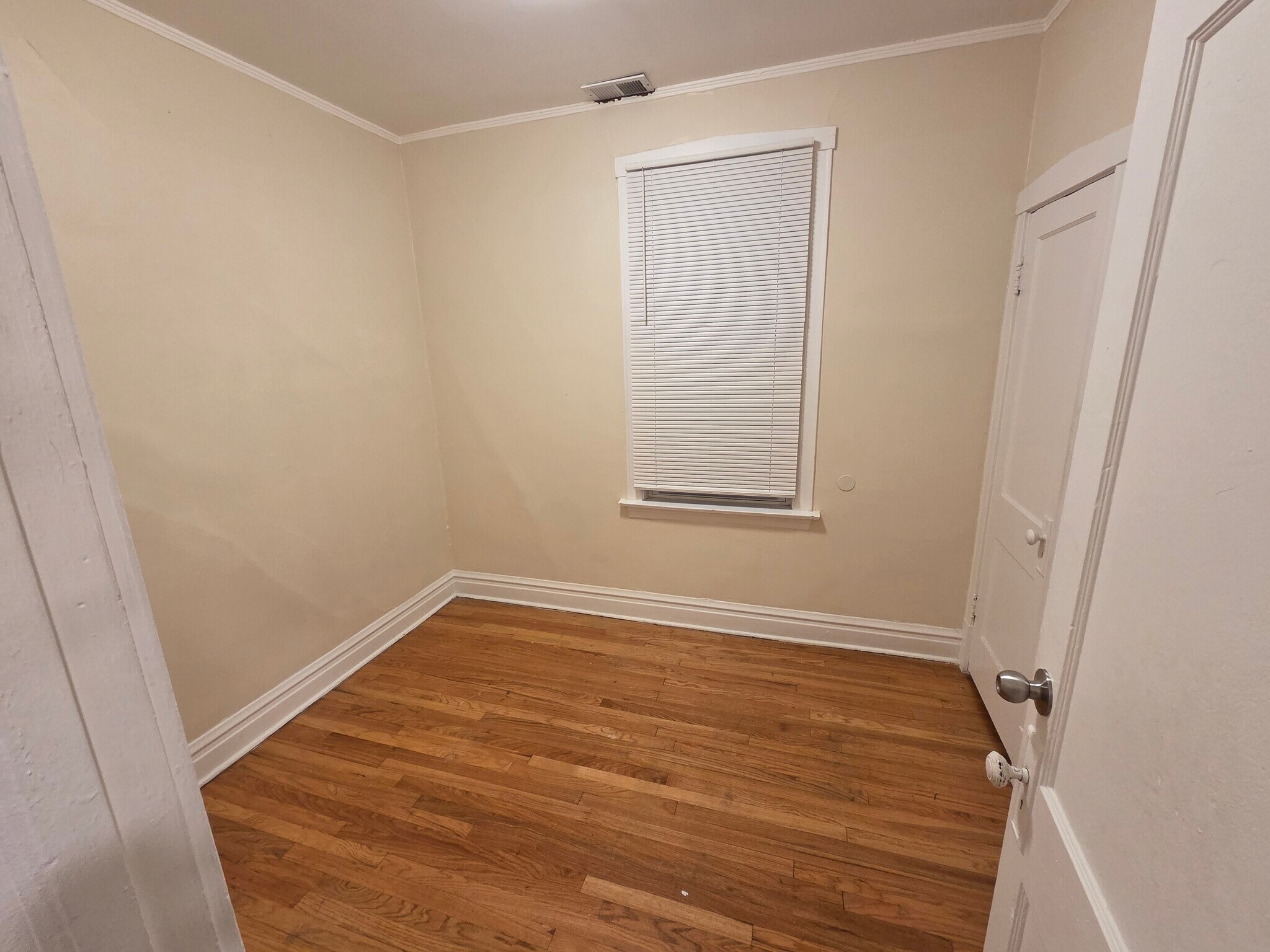 Building Photo - 3951 S Campbell Ave