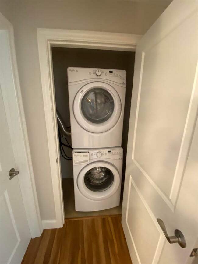 Building Photo - 3 Furnival Rd