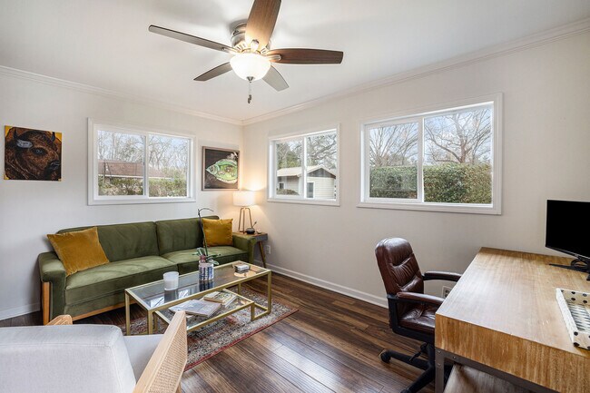 Building Photo - 826 Symmes Dr