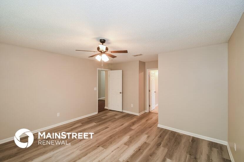 Building Photo - 3652 Wilson Blvd W