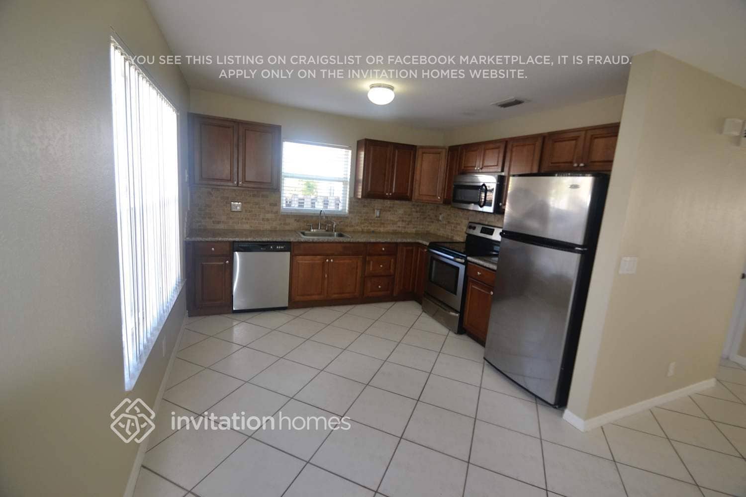 Building Photo - 3395 Chickee Ln