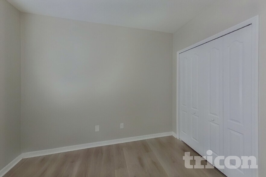 Building Photo - 15320 Scorpio St