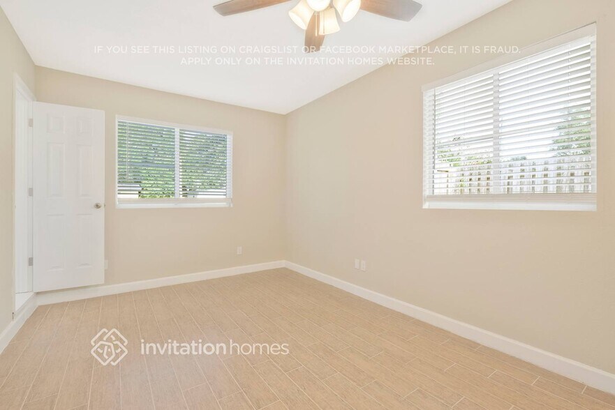Building Photo - 2552 Emily Ln